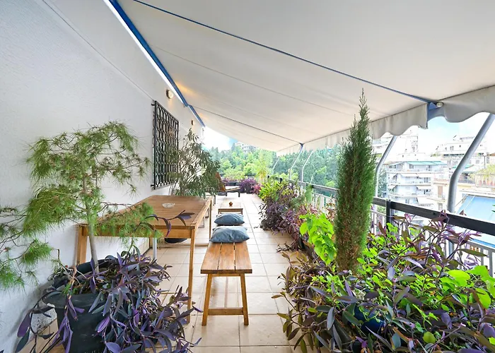 Central Pagrati Apartment With Park View Balcony - Opp Pangrati Grove
